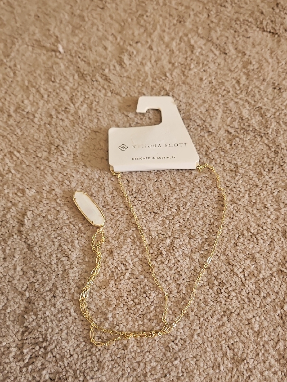 New Kendra Scott Gold Necklace with White Irridescent Stone Pendant